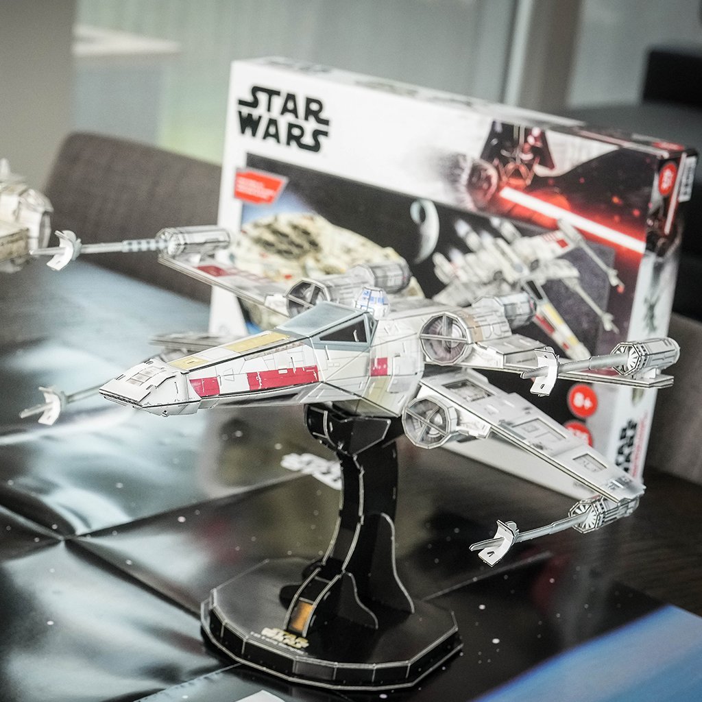 Star Wars Millennium Falcon and X-Wing Star Fighter Set4D Puzzle | 4D Cityscape4D Puzz